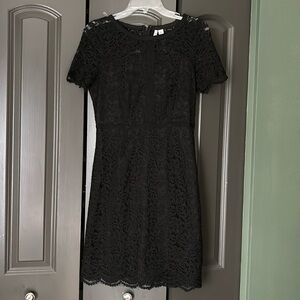 🖤ELLE Black Lace Form Fitting Dress